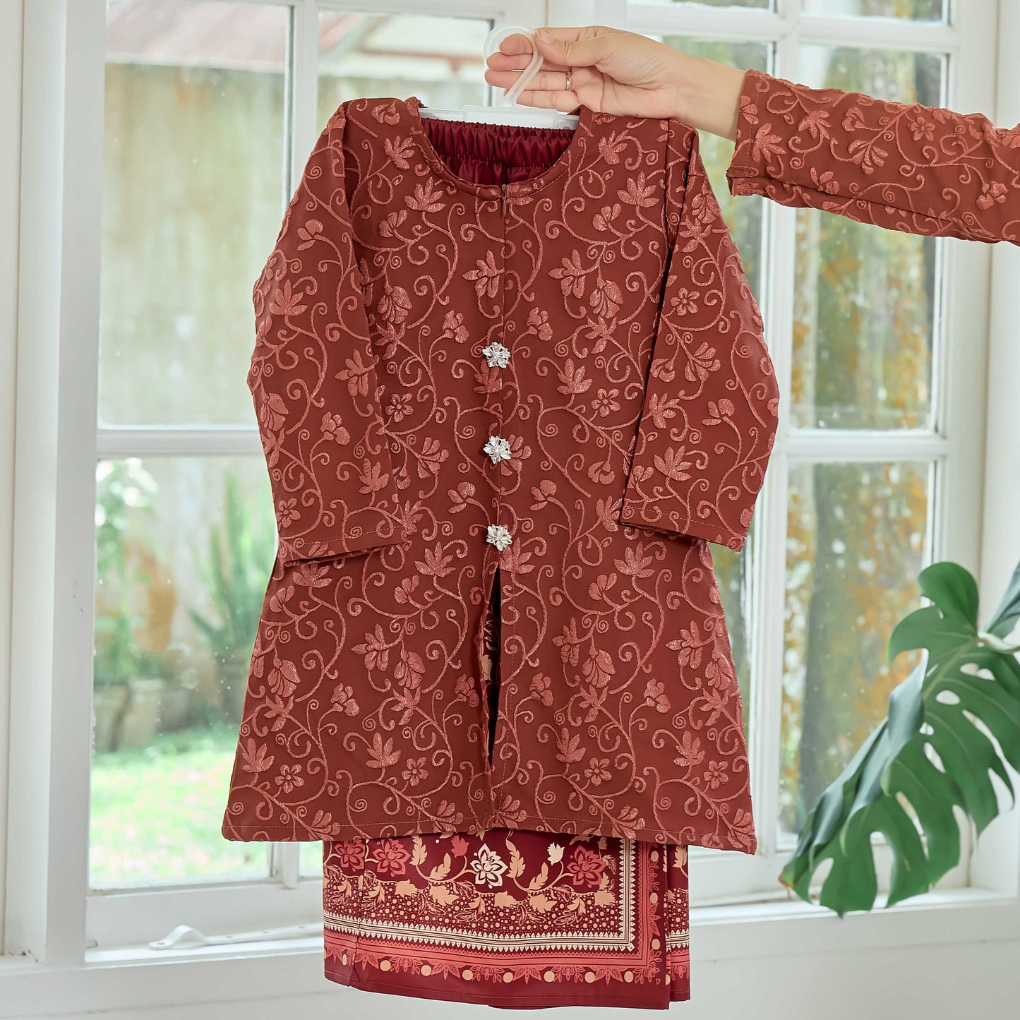 Mestika Kids Kurung