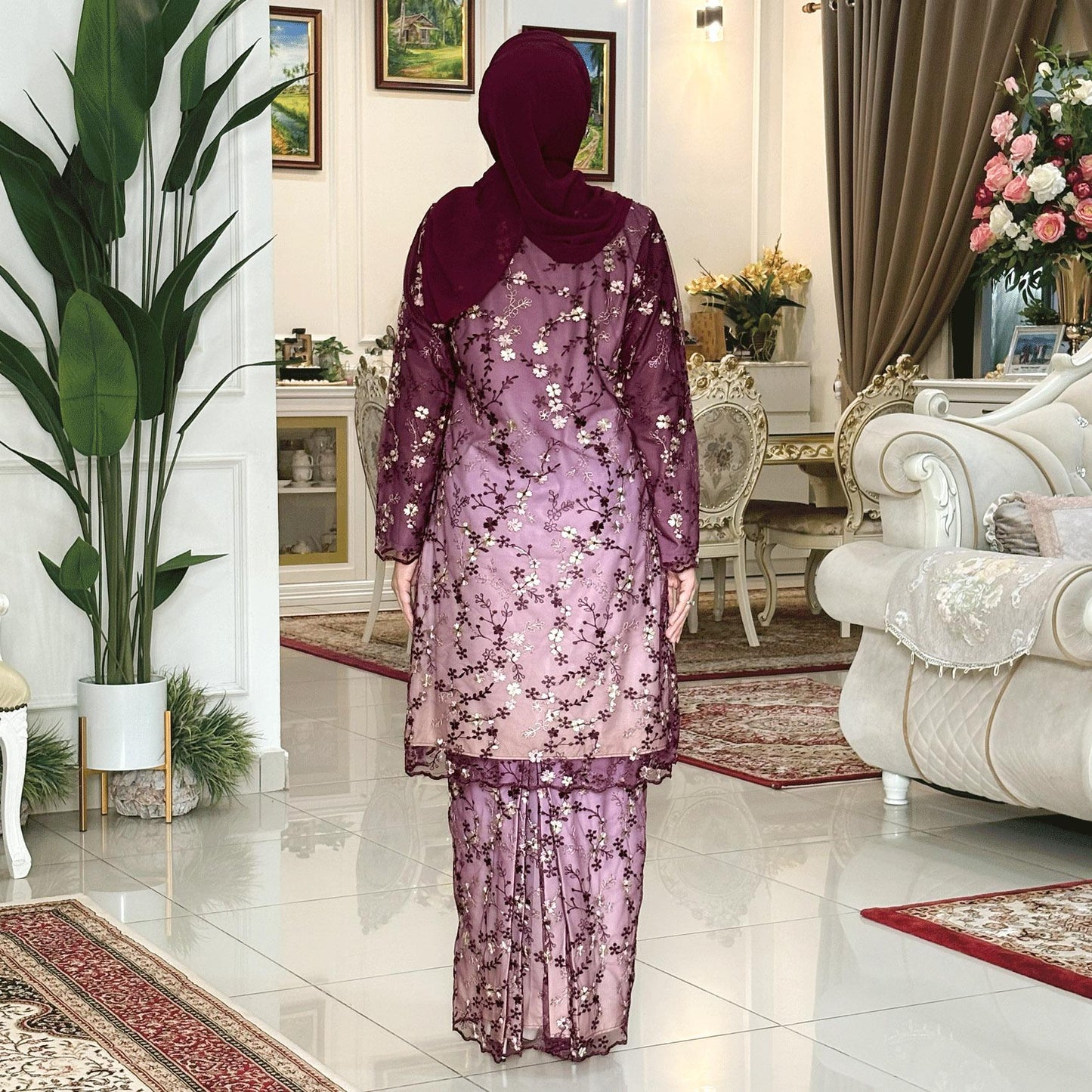 Afrina Kurung