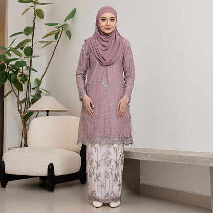 Mardelia Kurung