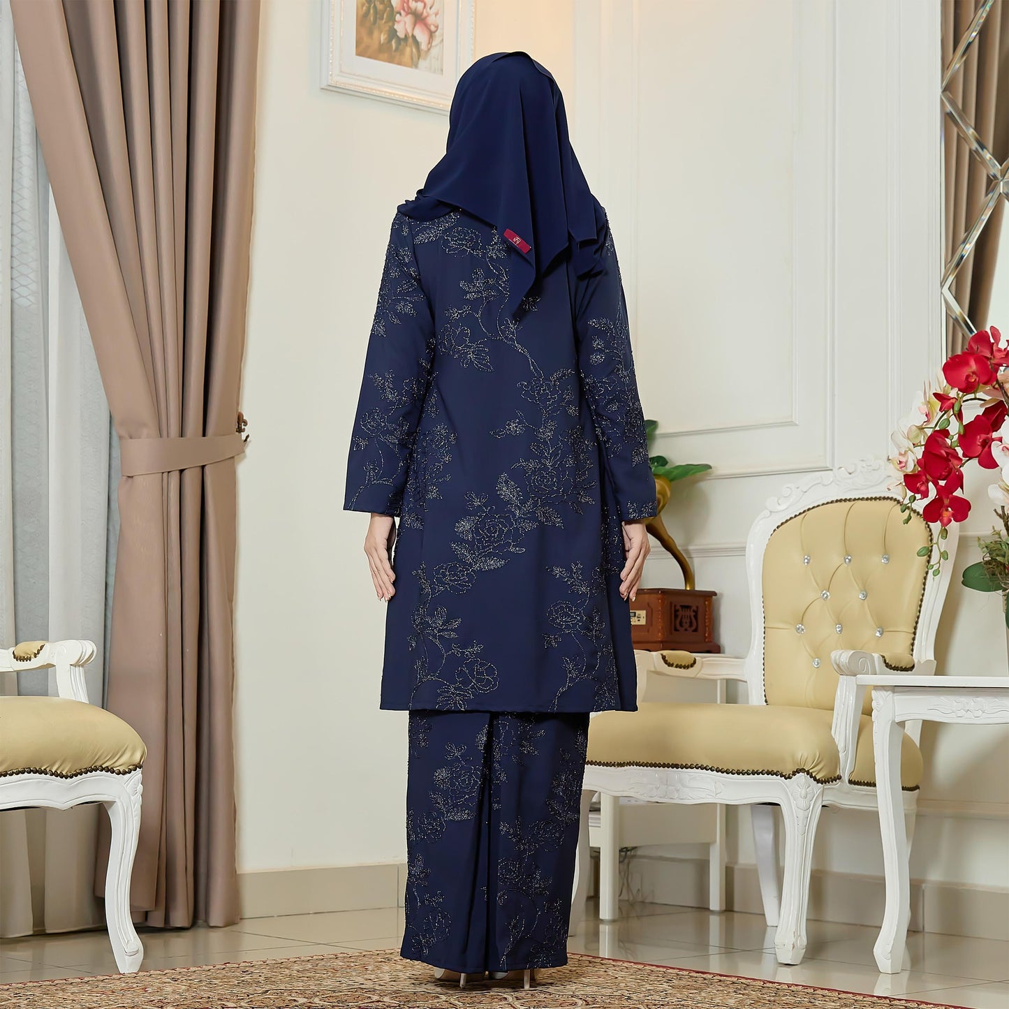 Riverra Kurung
