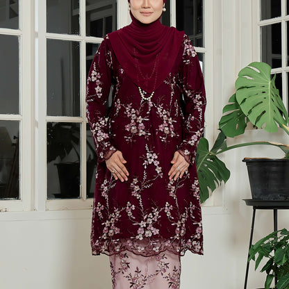 Kiara Kurung