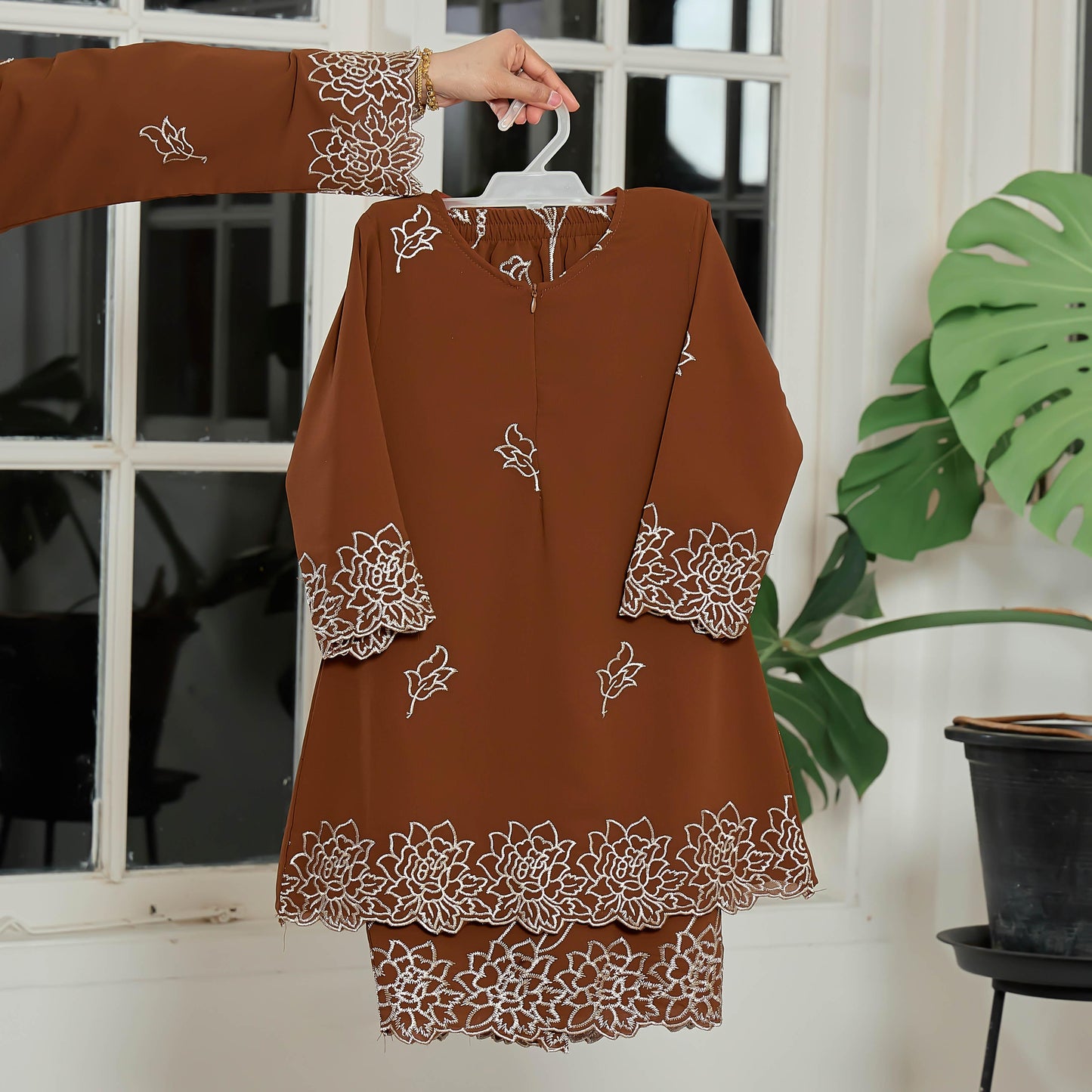 Lysandra Kids Kurung