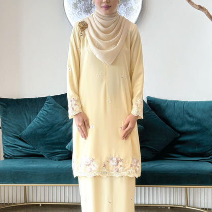 Ailisa Kurung