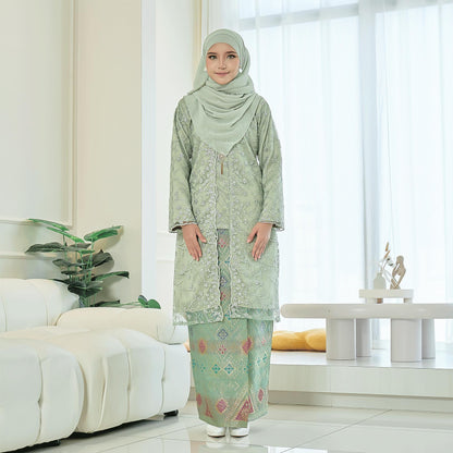 Seroja Kurung