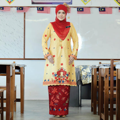 Nirmala Kurung Merdeka