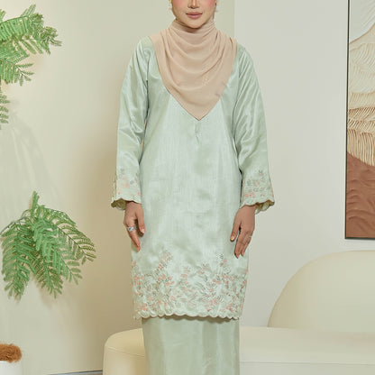 Afya Kurung