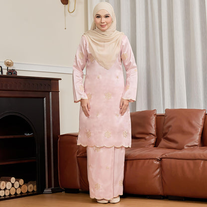 Laurabelle Kurung