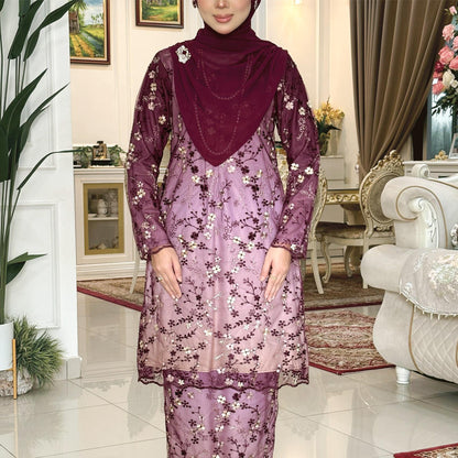 Afrina Kurung