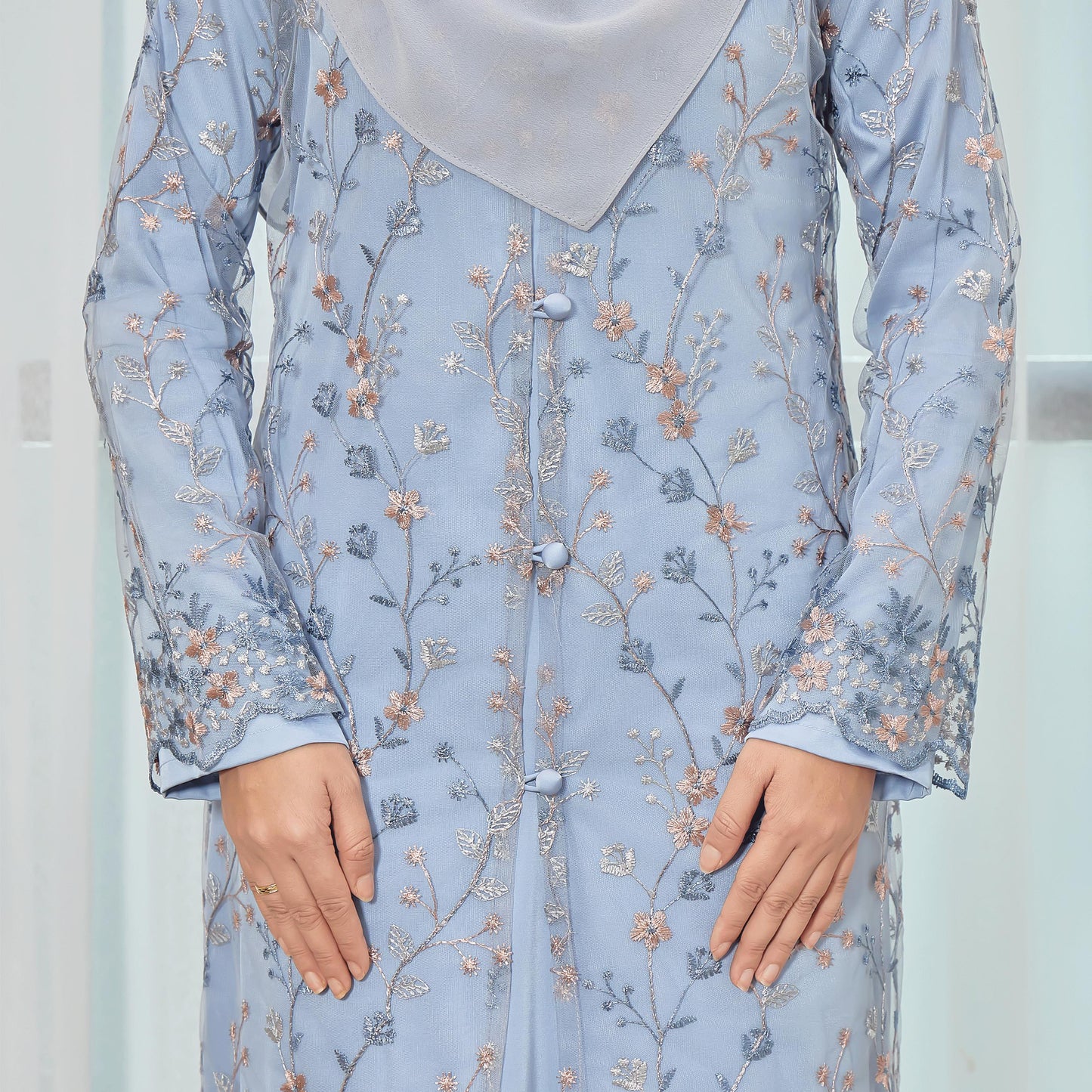 Larabelle Kurung