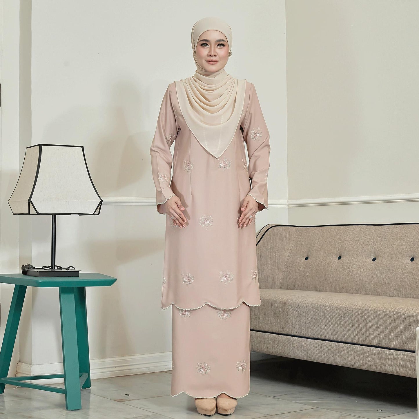 Vionelle Kurung