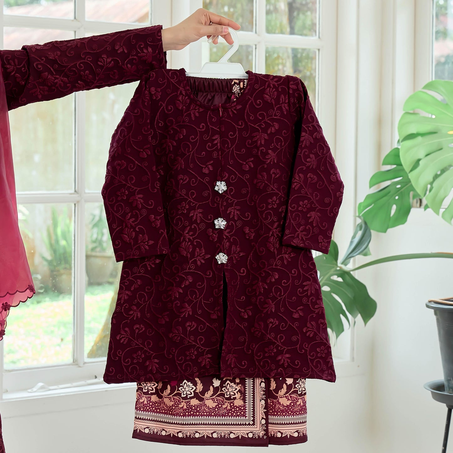 Mestika Kids Kurung