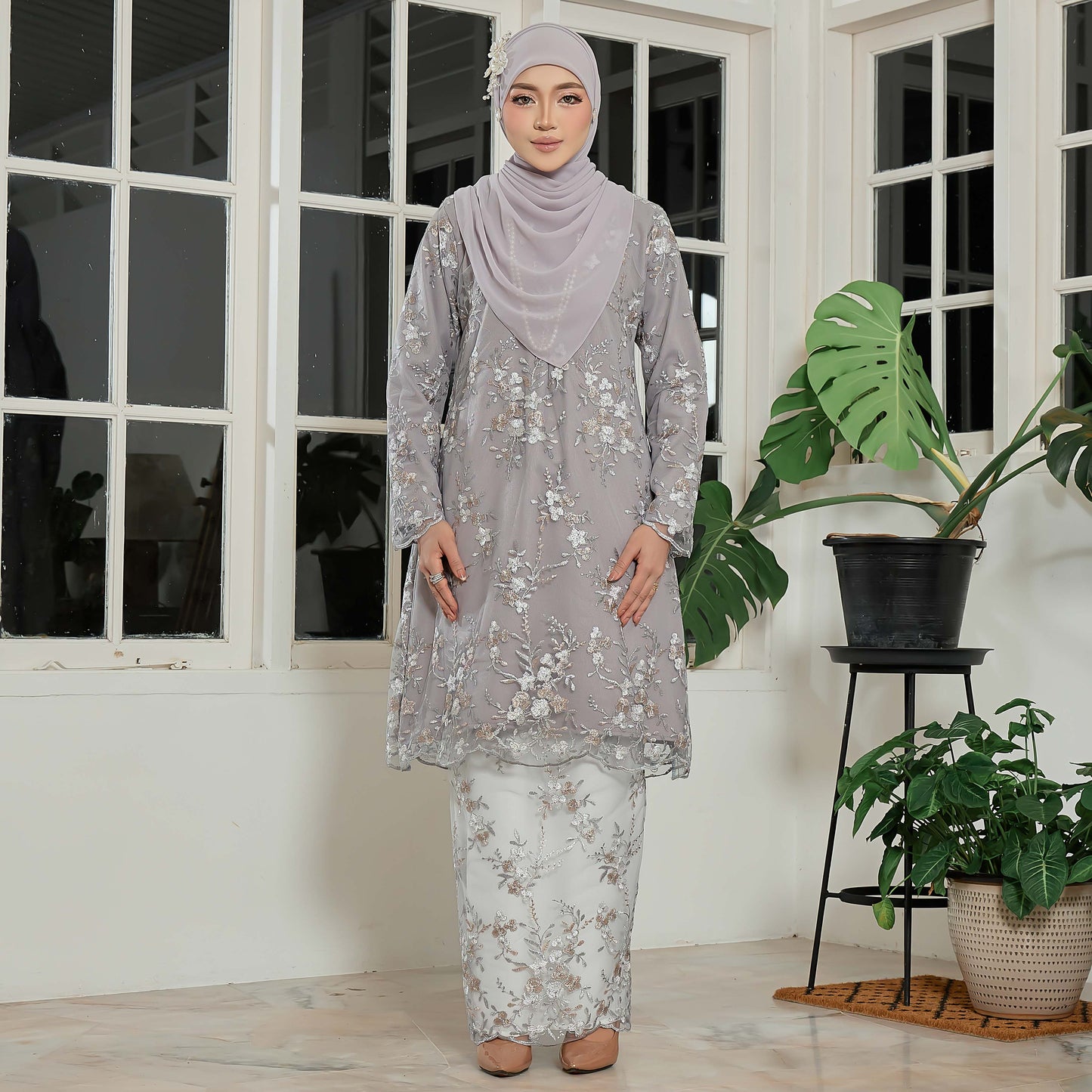 Kiara Kurung