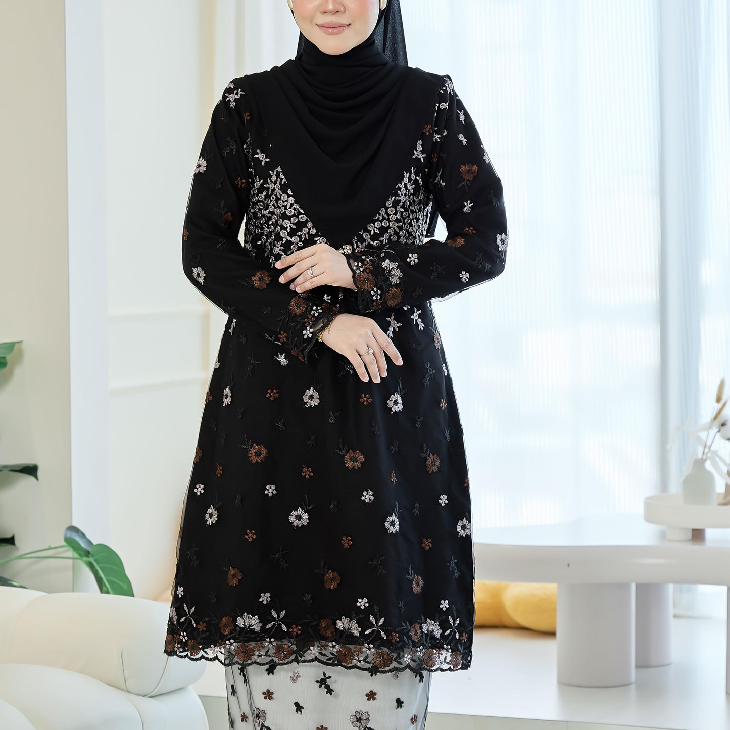 Aurabelle Kurung