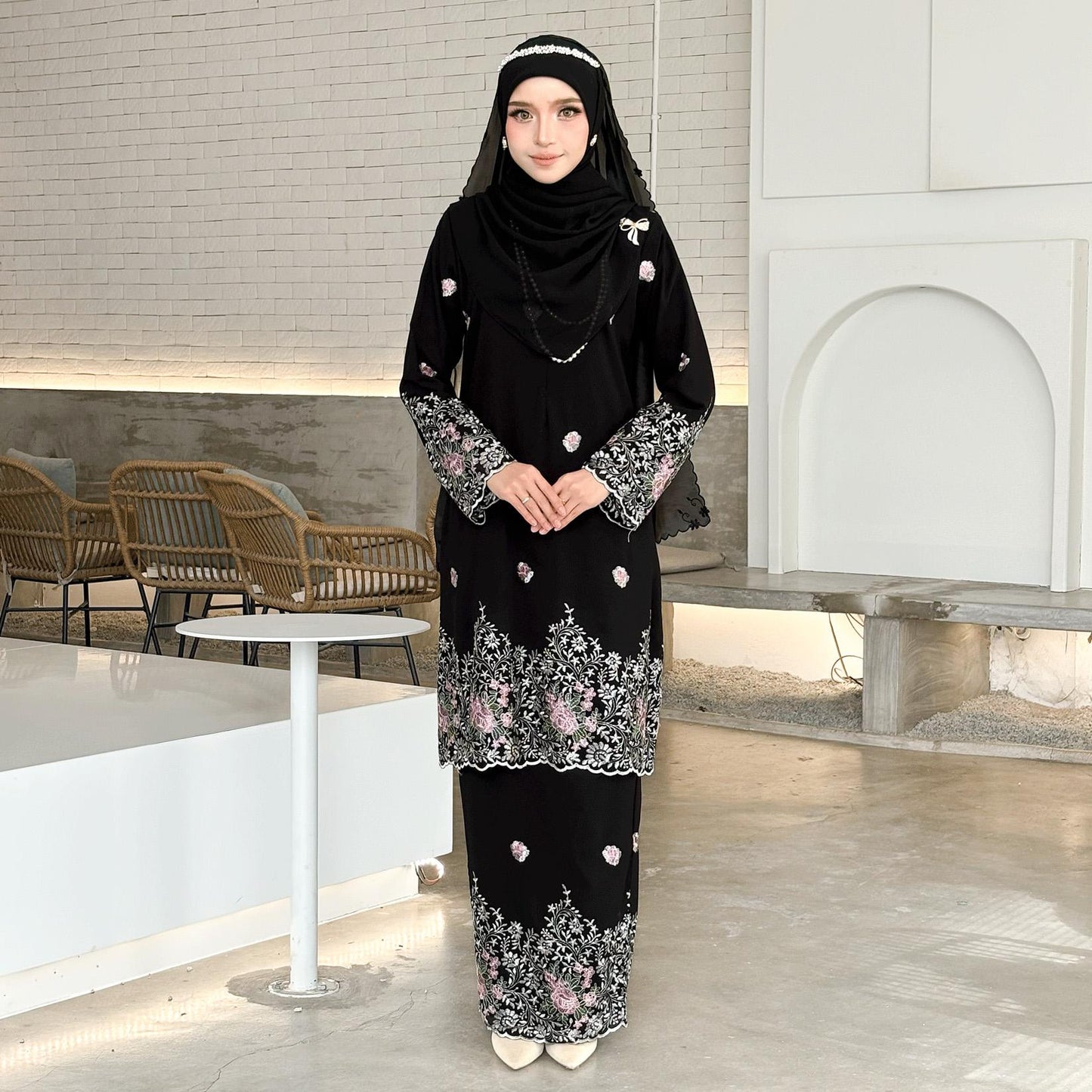 Nabella Kurung
