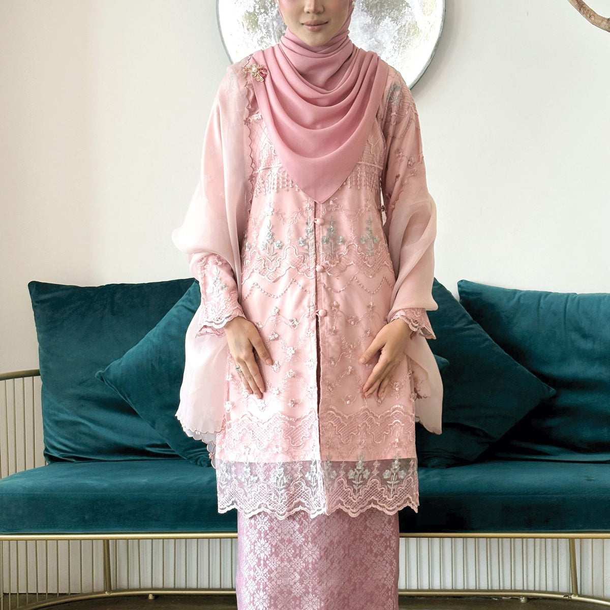Milana Kurung