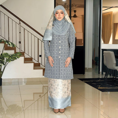 Farisya Kurung