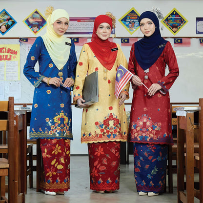 Nirmala Kurung Merdeka
