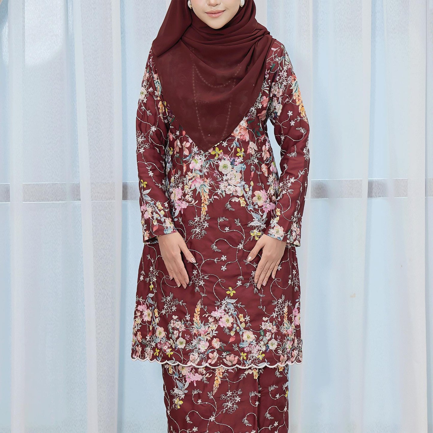 Nalisya Kurung