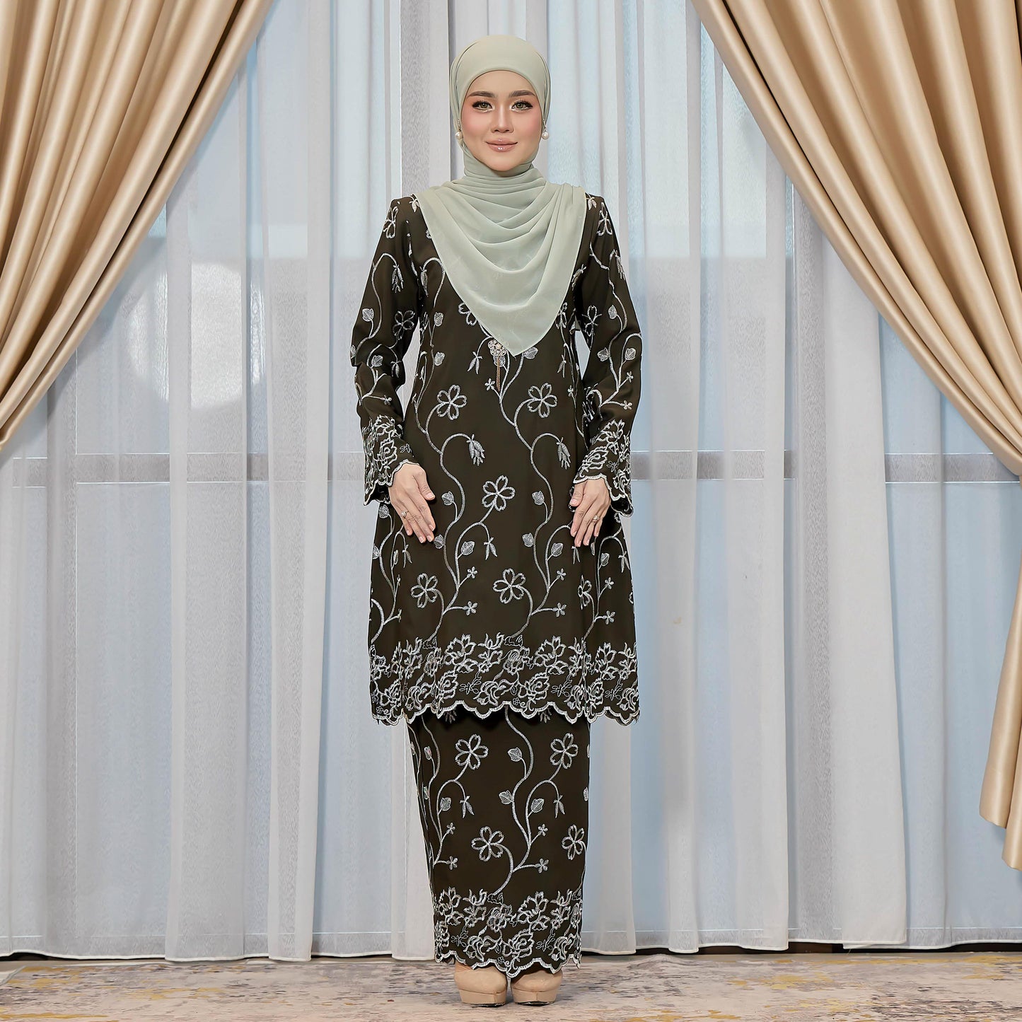 Evonna Kurung