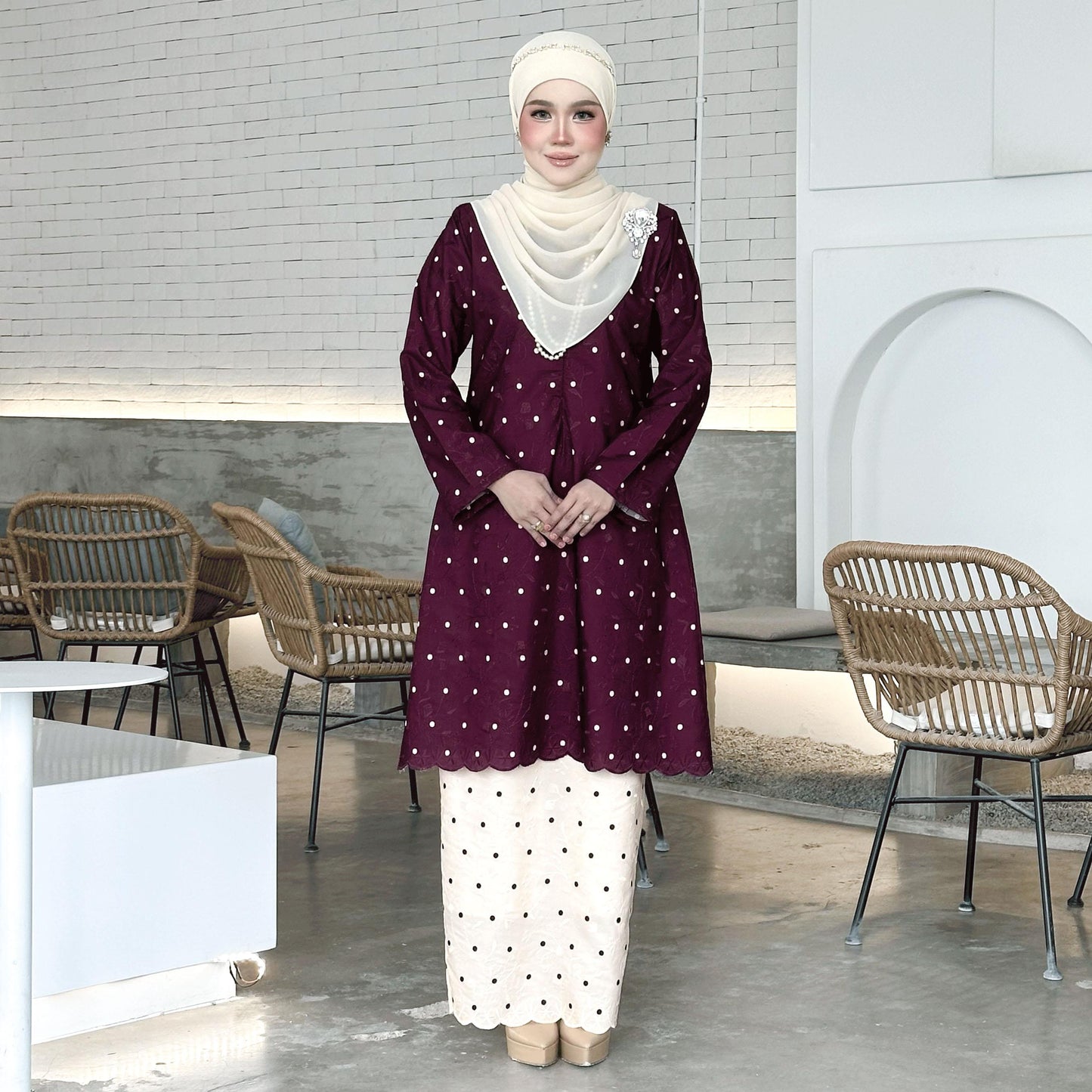 Maneesa Kurung