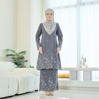 Leeya Kurung