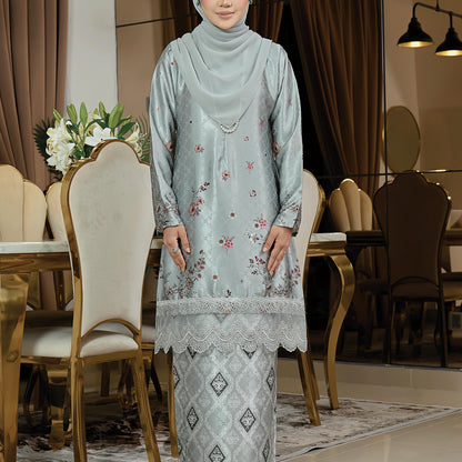 Jaesmina Kurung