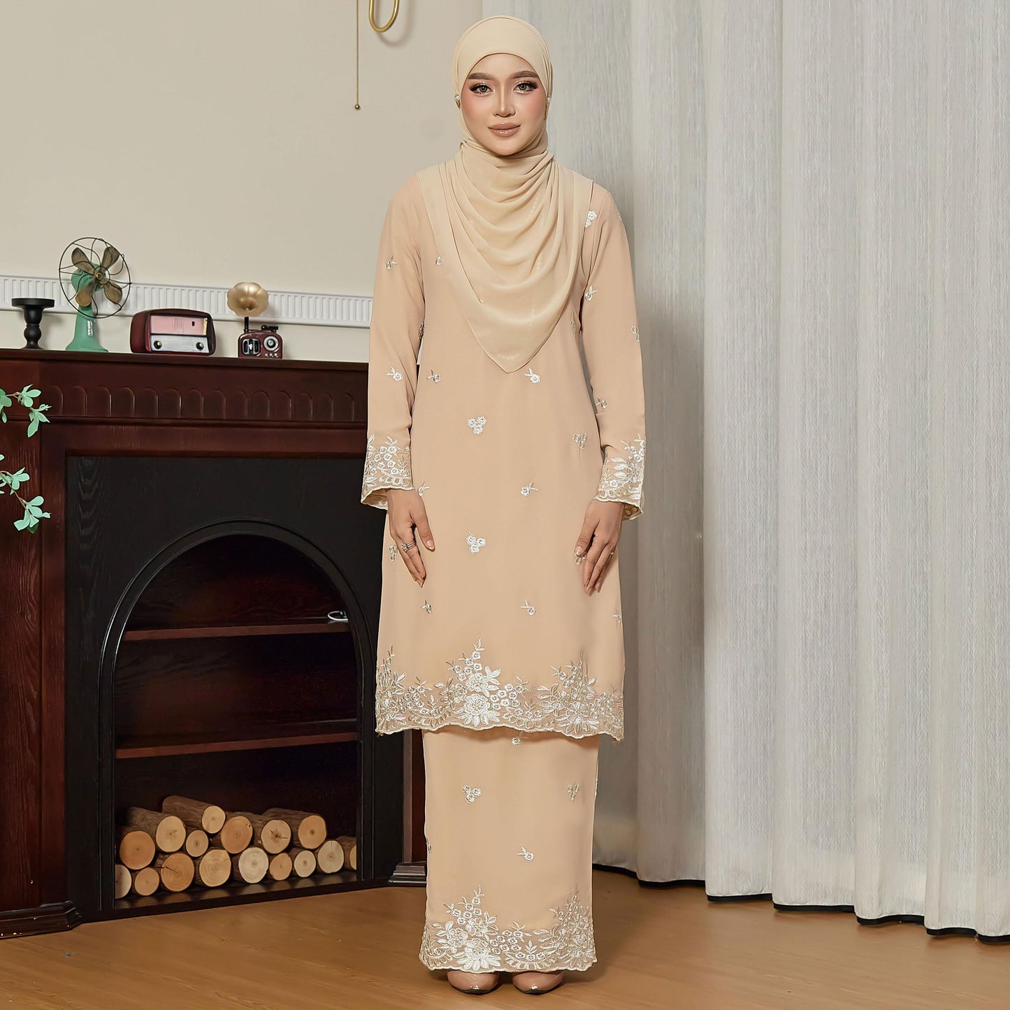 Syakiera Kurung