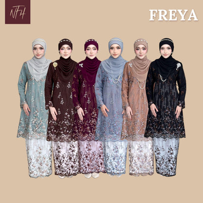 Freya Kurung
