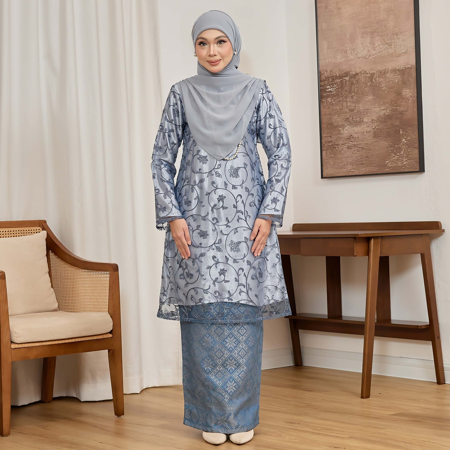 Melour Kurung