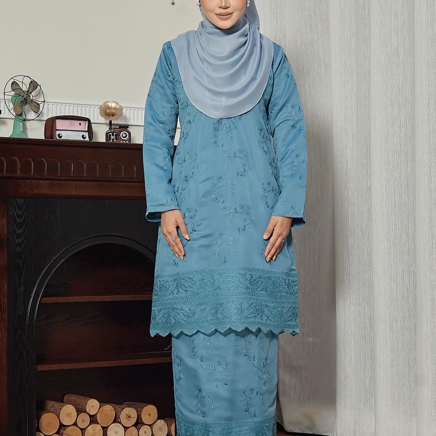 Laudya Kurung
