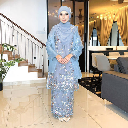 Erna Kurung