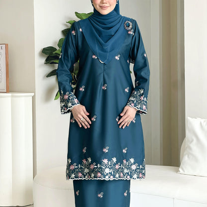 Fitra Kurung