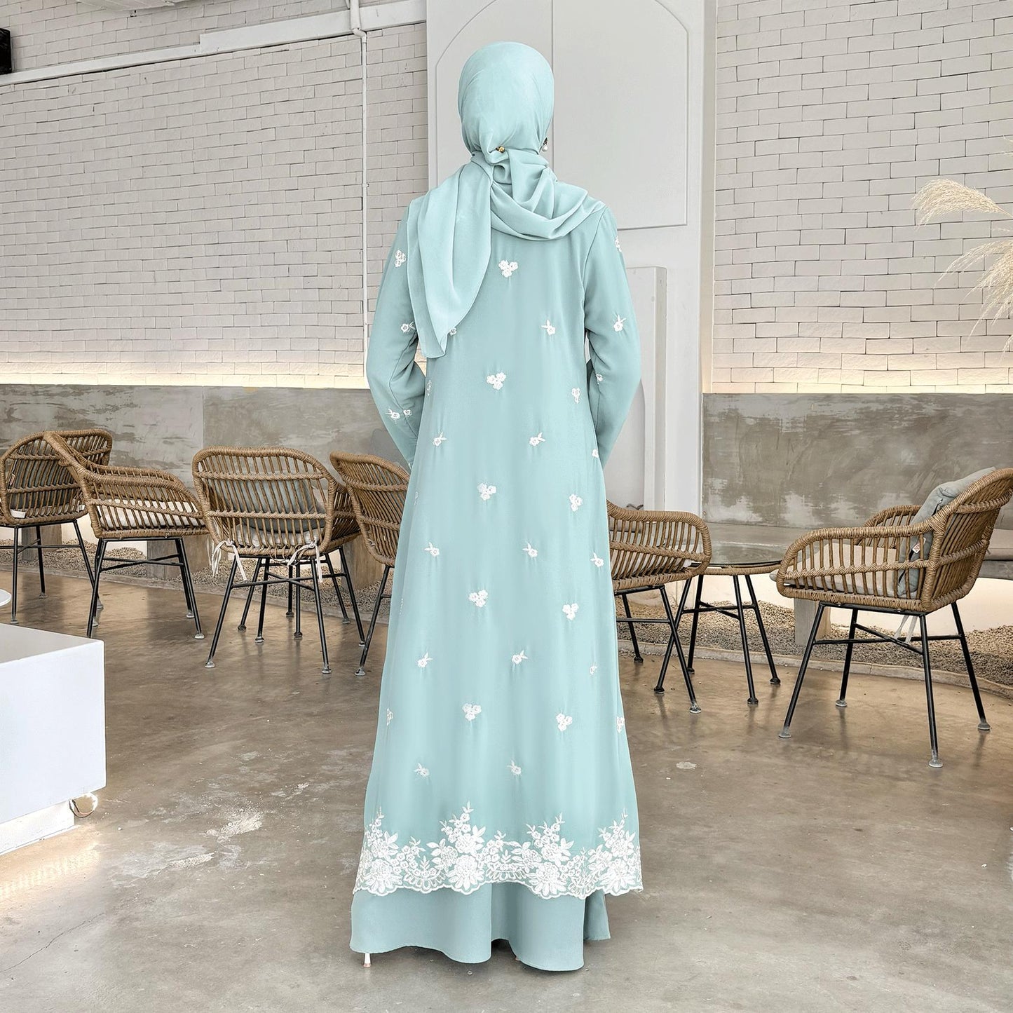 Safwa Abaya