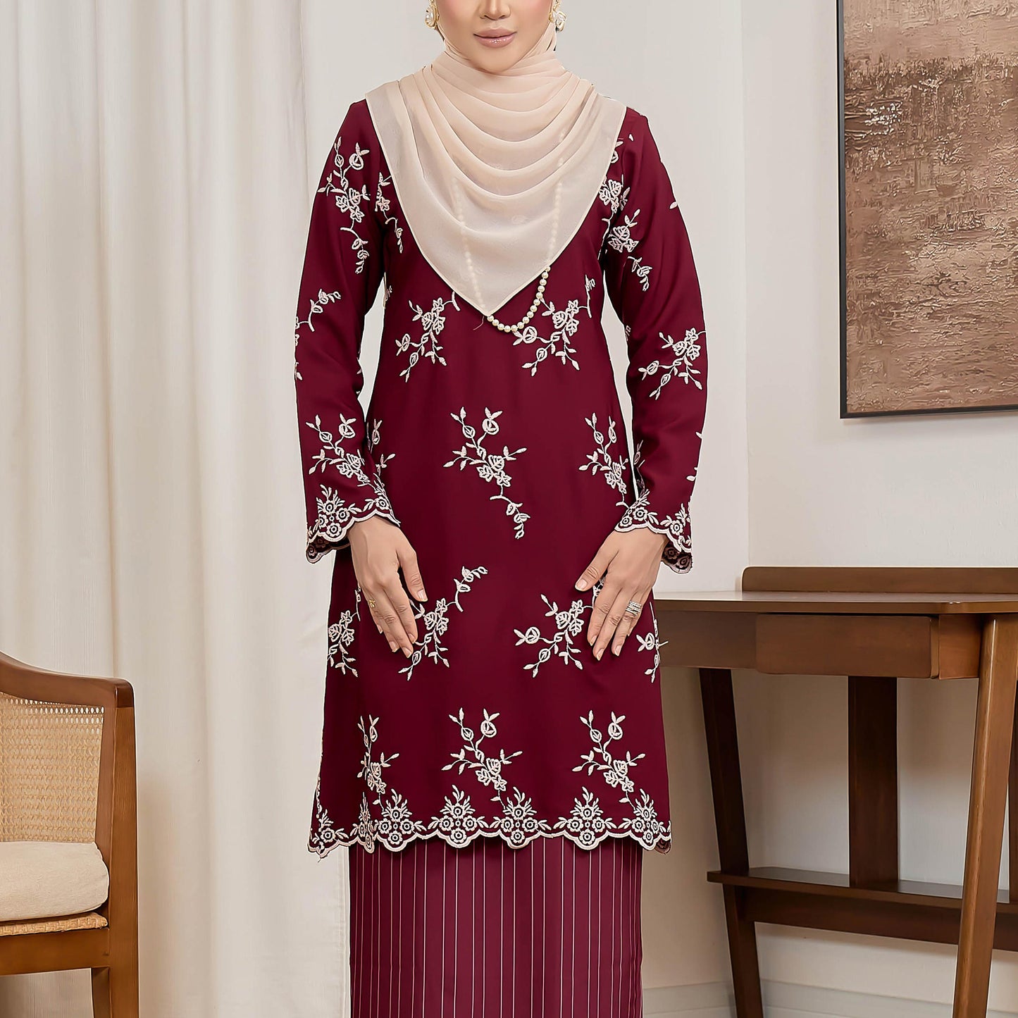 Darnella Kurung