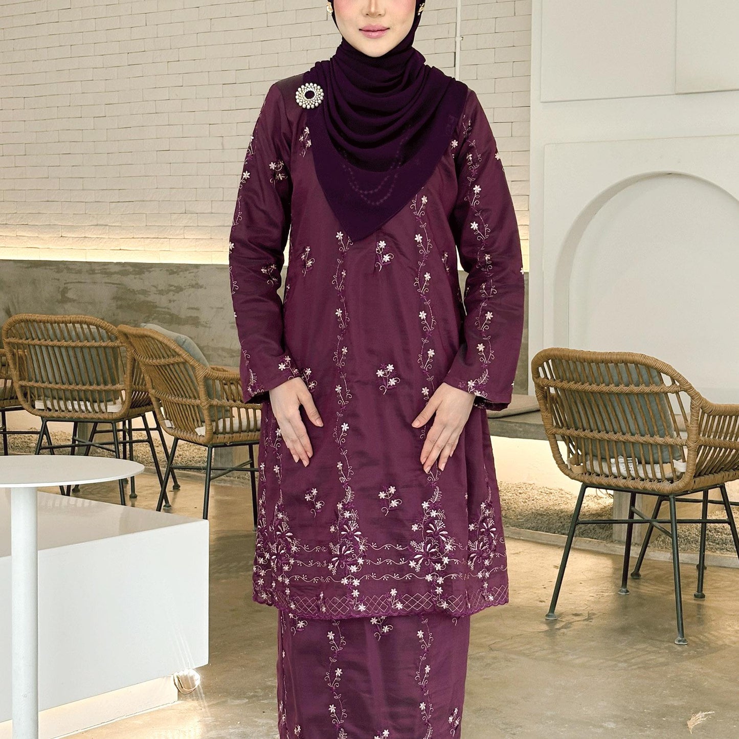 Sandra Kurung