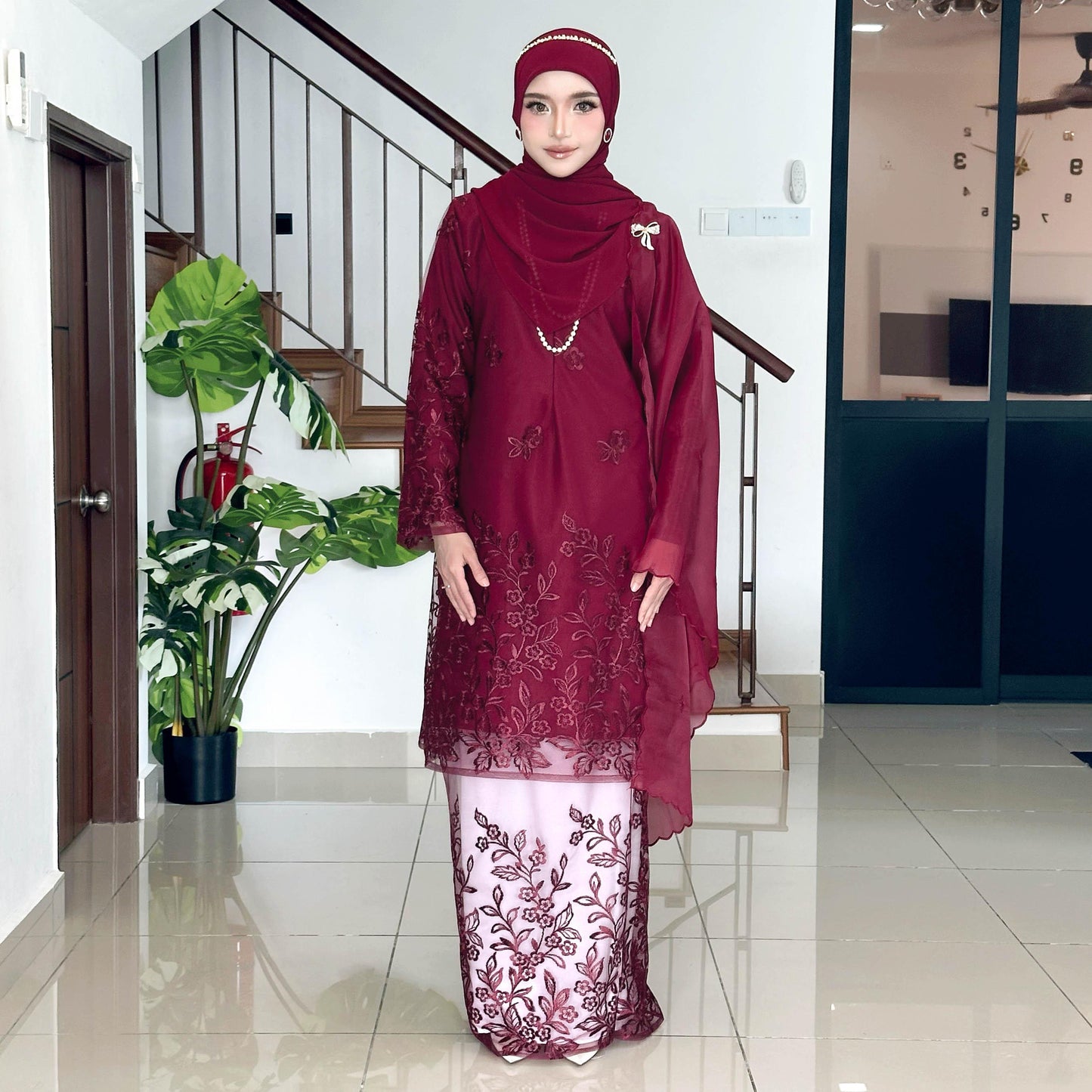 Dyana Kurung