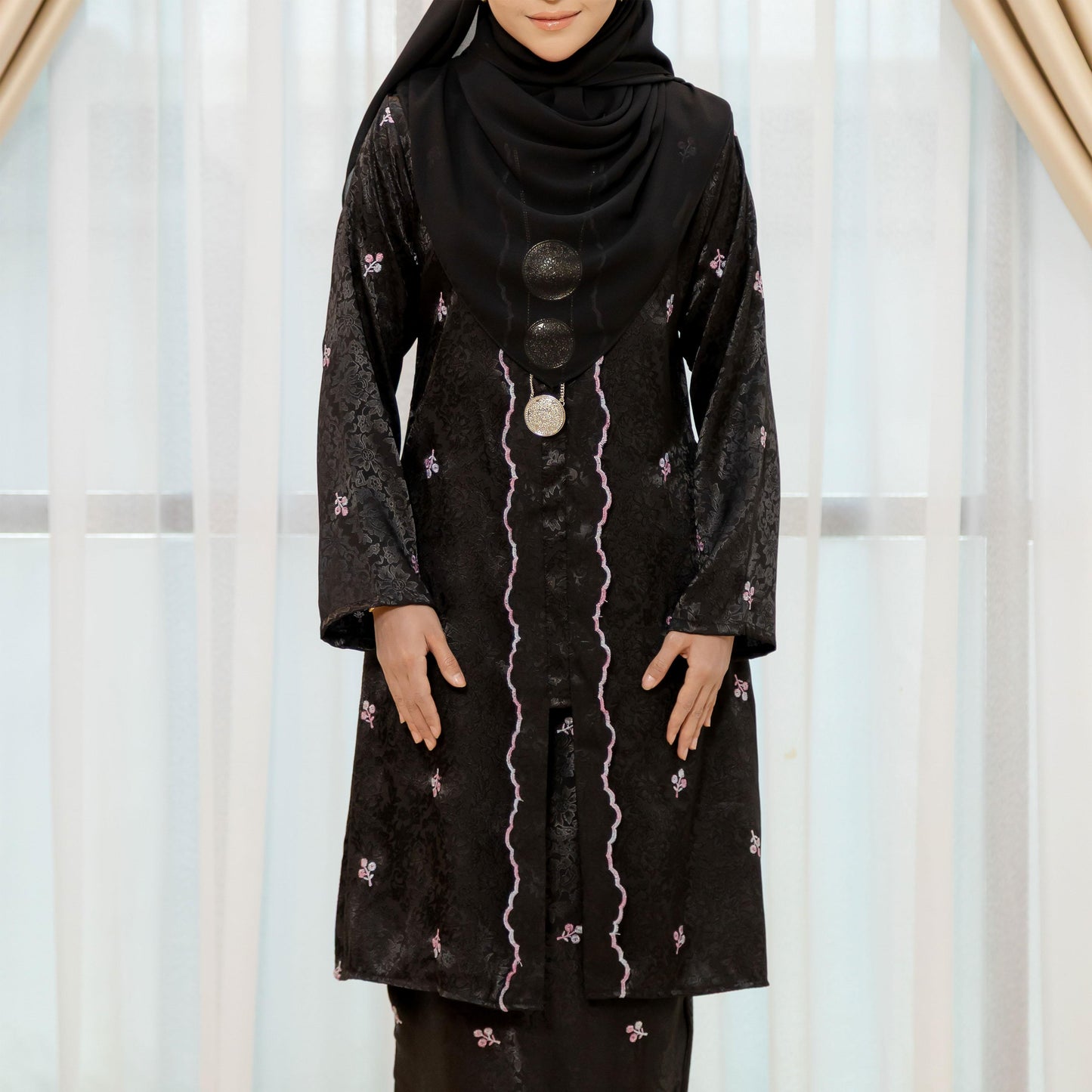 Dewi Kebaya