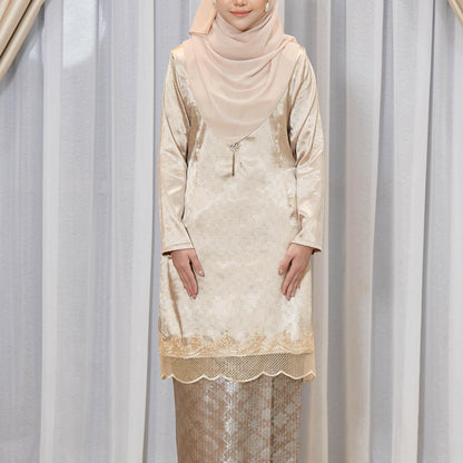 Nerisa Kurung