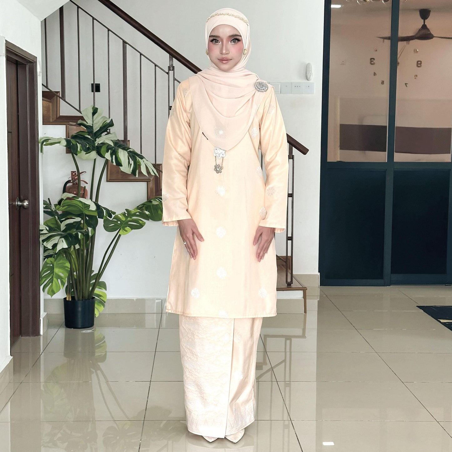 Melati Kurung