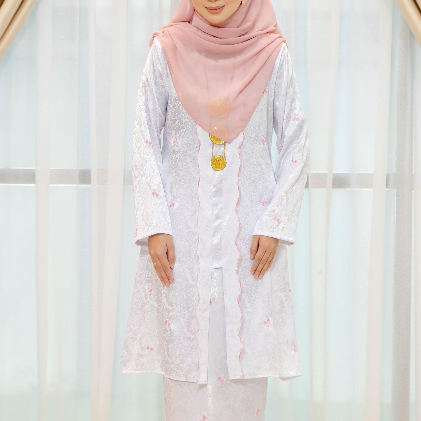 Dewi Kebaya