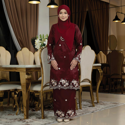 Velina Kurung