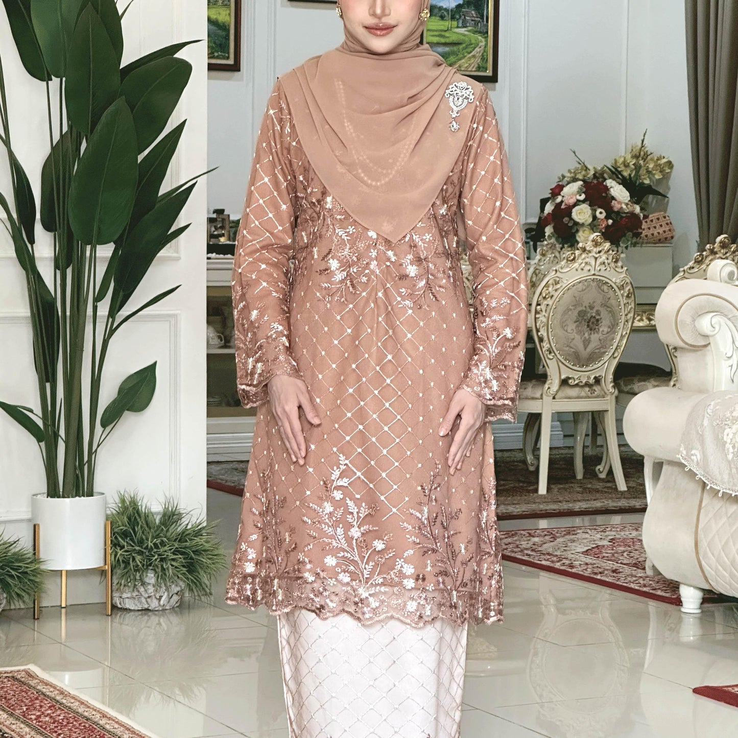 Nellisa Kurung