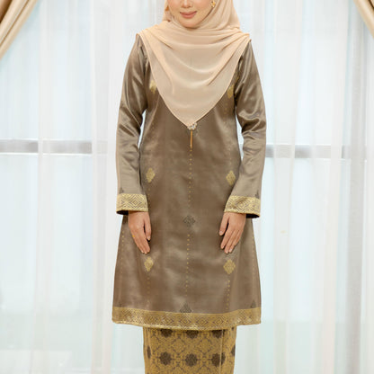 Feyrossa Kurung