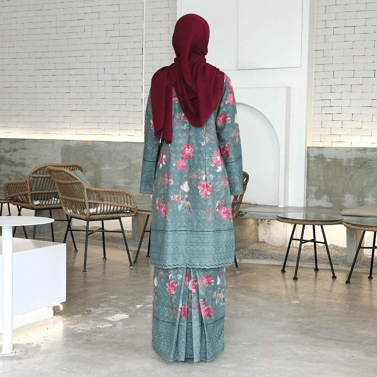 Hazwina Kurung