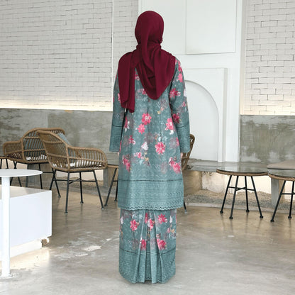 Hazwina Kurung