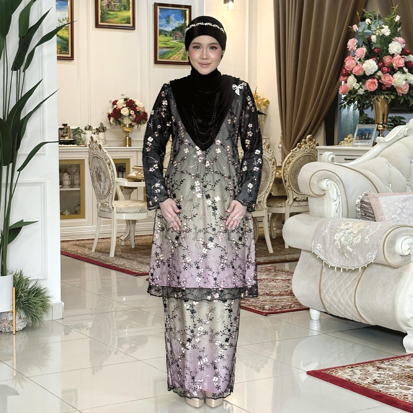 Afrina Kurung