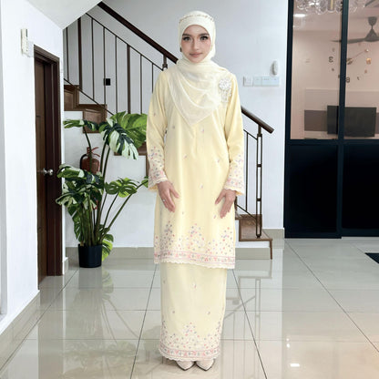 Clarisa Kurung