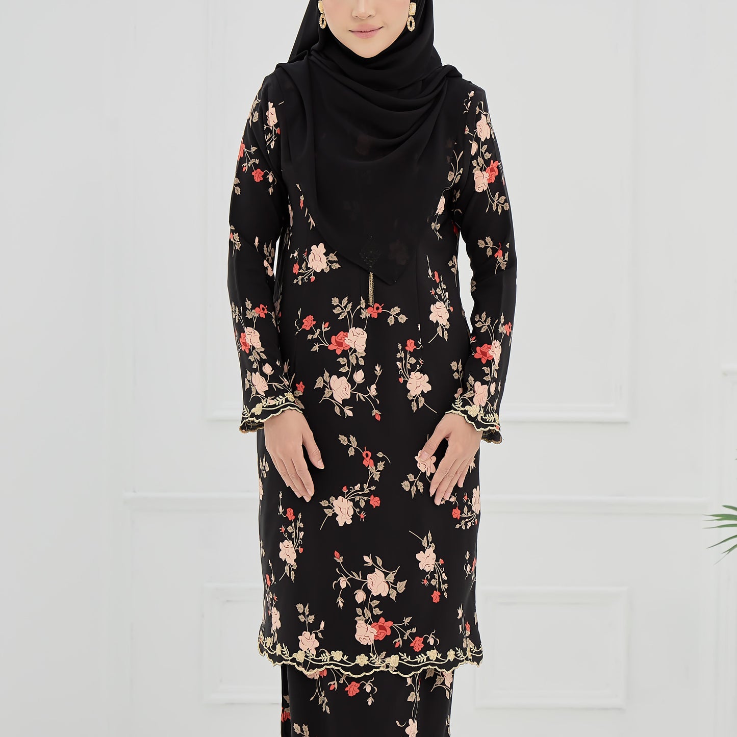 Younna Kurung
