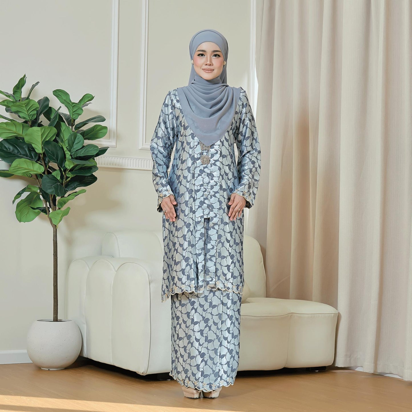 Irdina Kurung