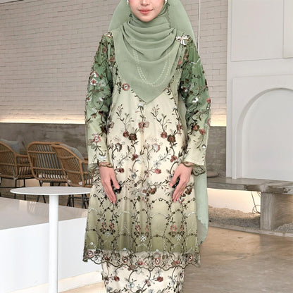 Kairina Kurung